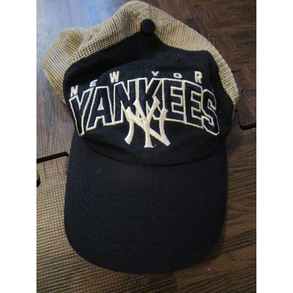 MLB New York Yankees Mesh Hat Baseball Ball Cap